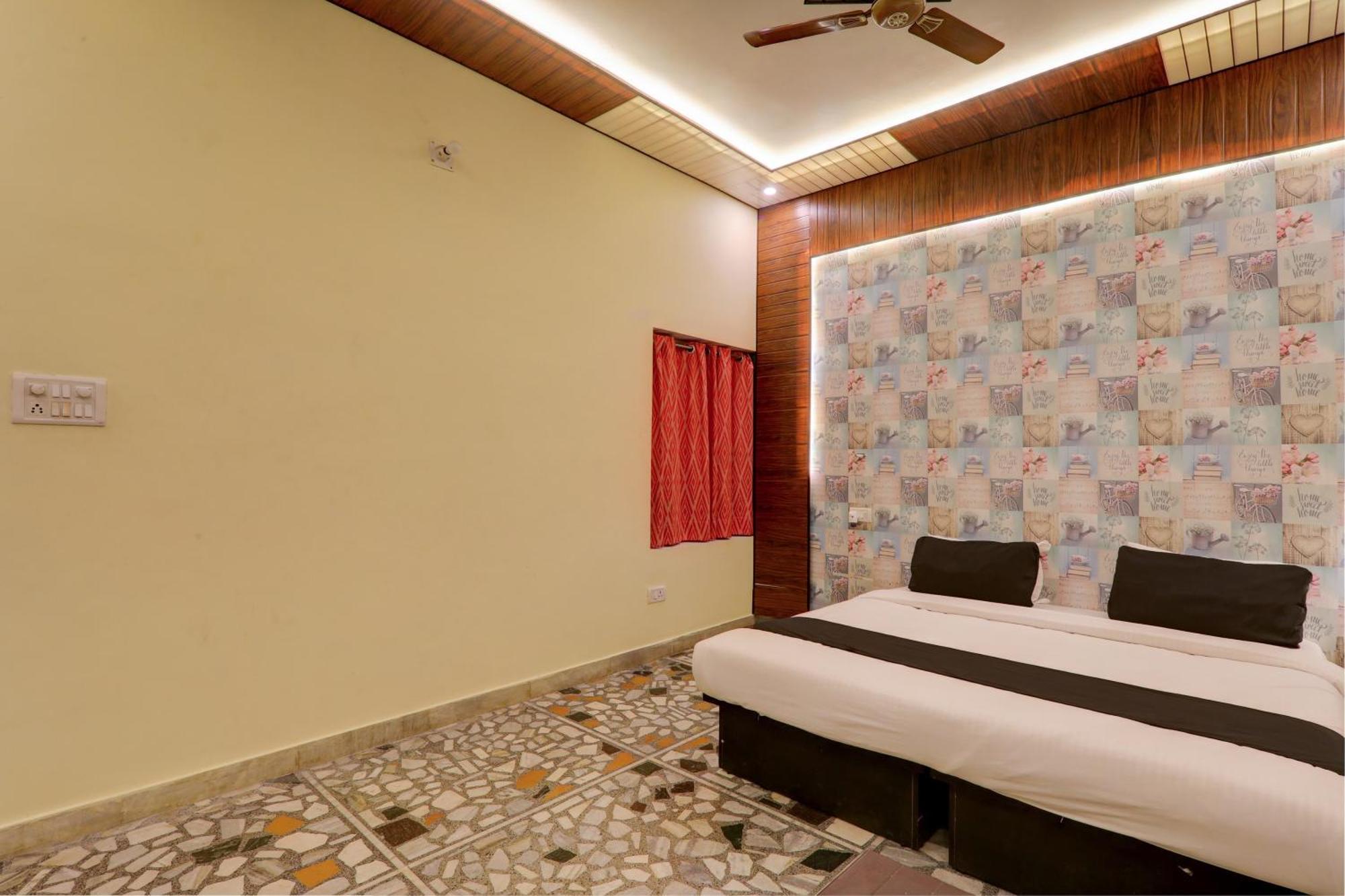 Hotel O Flagship Adbhut Moment Hotel Varanasi Eksteriør bilde