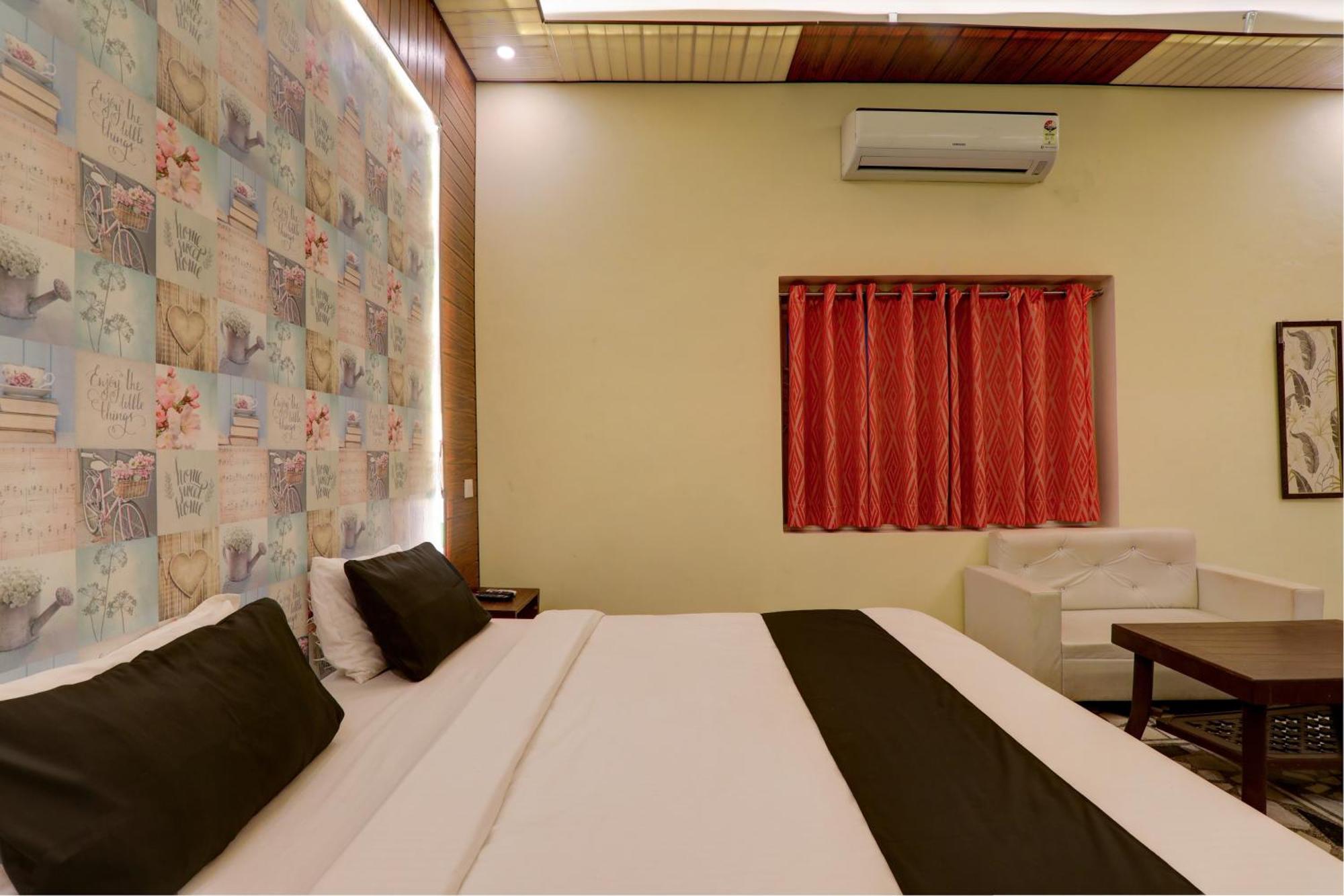 Hotel O Flagship Adbhut Moment Hotel Varanasi Eksteriør bilde